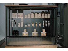 キリオム(KIRIOM)の雰囲気（香りにこだわったスタイリング剤を揃えています。）