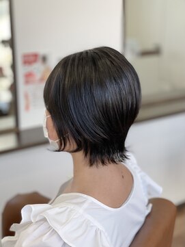 トータルビューティーオアシス(total baeuty OASIS) ショートウルフ