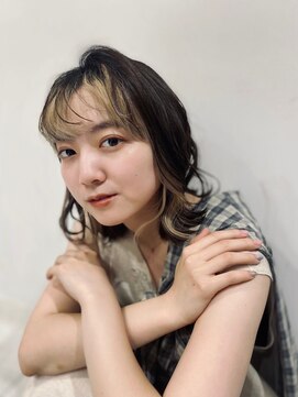 フラミューム 藤枝(flammeum) フェイスフレーミング×外ハネミディ