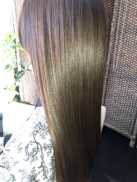 アティーボ ATTIVO 20代30代人気☆透明感サラ艶ロングストレート