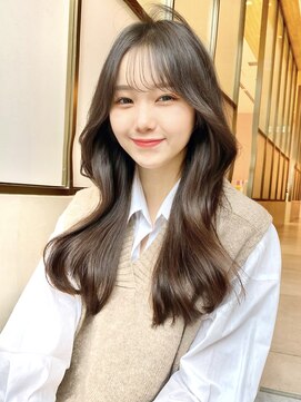 アフロートリノ(AFLOAT Leino) 【黒田葉月】20代30代40代◎韓国レイヤーくびれスタイル