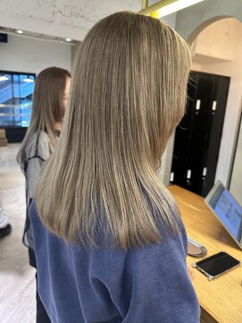 ローレン(LOREN) グレージュカラーミルクティーカラーインナーカラーダブルカラー