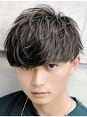 メンズツーブロック黒髪ショートマッシュ