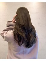ネイヴィル オモテサンドウ(navile omotesando)&nbsp;ほんのりオリーブくすみベージュ