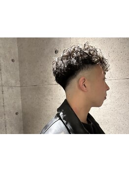 【カッコよくいきませんか?】長さを変えたくなけどイメチェンをしたい方,伸ばしかけの方もぴったりとはまる