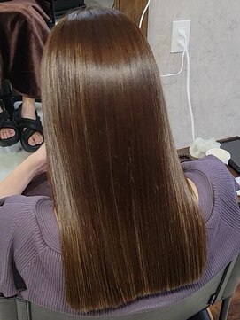 スリー(THREE) 髪質改善トリートメント 縮毛矯正 髪質改善ストレート 酸性