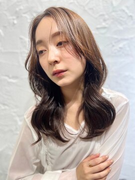 ネオリーブエクラ 上野御徒町店(Neolive eclat) 韓国/くびれミディアム/ベージュ/くびれ巻き