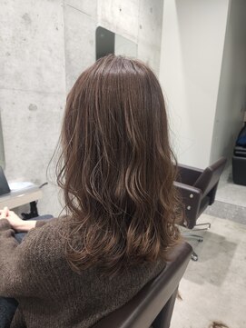 アルメリア 池袋(Arumeria) 【パーソナルカラー診断×グレー・ナチュラル】髪質改善