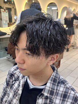 キャンバス バイ ネオリーブ 横浜西口(Canvas by neo.) メンズパーマ 波巻きスパイラルパーマ 横浜