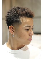 キングスマントーキョー 立川北口店(KINGSMAN TOKYO)&nbsp;アップバング / ツーブロック / スキンフェード 【立川】