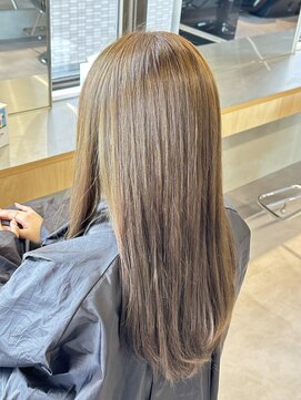 カルテット(Quartett) 艶オリーブベージュ