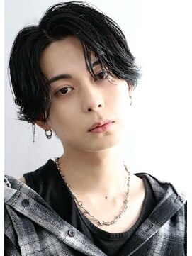 オーシャントーキョーウエスト 心斎橋 (OCEAN TOKYO WEST) ニュアンスパーマセンターパートショート