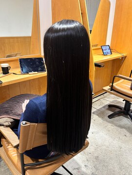 【相性抜群!!イルミナカラー&髪質改善ULTOWAトリートメント♪】