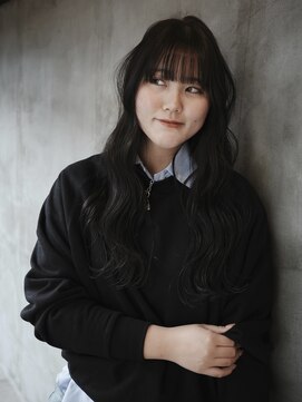 ダークブラウンカラー