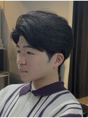 フェザーパーマ　軽め　センターパート　毛流れ　大人ヘア