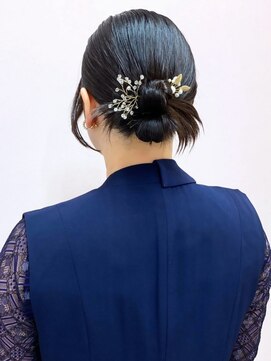 ソンノ(sonno) カチモリ お団子 結婚式アレンジ アップスタイル ヘアセット