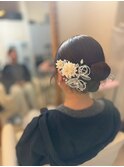 シニヨンヘア