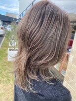 アース 焼津店(HAIR&MAKE EARTH) デザインカット×グラデーションカラー