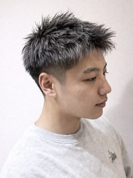 キリ 逗子(kiri) 逗子葉山スパイキーショートメンズカットツーブロ眉毛サロンR161