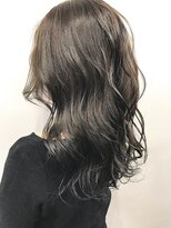 ティンク 天神(Tink)&nbsp;モノトーングレージュ