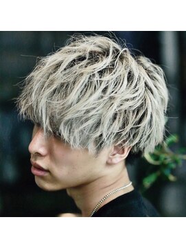 リップス 吉祥寺アネックス店(LIPPS) 前下がりマッシュ