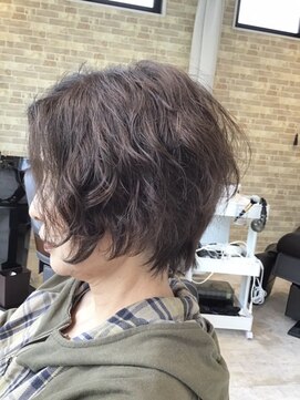 ヘアーメイク S&I ウェーブショート
