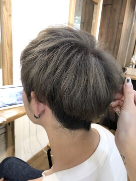 アグ ヘアー パルス 清水駅前店(Agu hair pulse) シルバーヘア