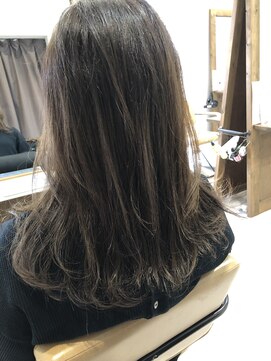 シキ(C key) バレイヤージュハイライト