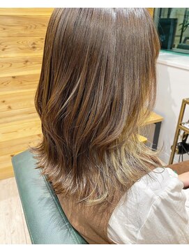 アトリエ タキ(atelier.taki) くびれミディアム/インナーカラー/垂水