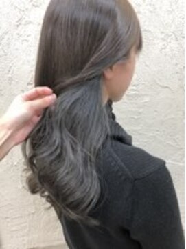 ヒート バイ アンカットラウンジ 渋谷(HEAT by UNCUT&LOUNGE) ダブルカラー/インナーカラー/ケアブリーチ/ハイライト［渋谷］