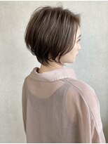 カーサ(Casa.)&nbsp;シアーベージュ×ショートボブ