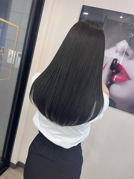 キャロル(CAROL) 髪質改善縮毛矯正 黒髪ストレート