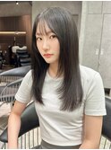 ストレート レイヤーカット 韓国 顔周り グレージュ 東垂水