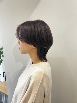パラゴ(PARAGO.) 《緑橋/城東区/女性サロン》ミディアムウルフスタイル