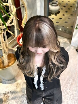 ヲタク(wotaku.) デザインカラーセクションカラーポイントカラーツートンカラー