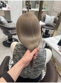 ケアブリーチを使用したダメージレスなダブルカラー