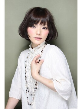 ヘナファクトリー 大宮店 前下がりの小顔になれる☆黒髪おとなボブ