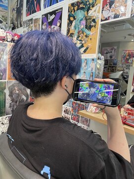 トーキョー オタクヘアー(TOKYO OTAKU HAIR) 小柳ロウ/ネイビーブルー/刈り上げマッシュ