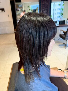 ヘアリゾート粋 ティガ 池袋店(tiga) ミディアムレイヤー/ナチュラルブラウン/顔まわりカット