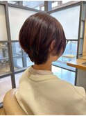 大人可愛い透明感ダークブラウン耳掛け小顔コンパクトショート