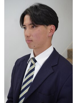 オリジン サロン(THE ORIGIN'S SALON) センターパート