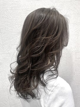 ジェービーヘア 稲毛(jb hair) 白髪ぼかしのハイライト/イメチェン/ハッシュカット【稲毛】