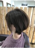 ショートボブ