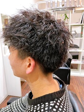 シンヤヘアーズ(SHINYA HAIRS) ツーブロツイスト