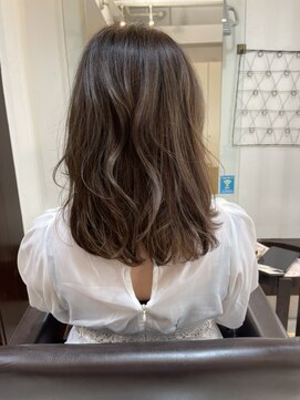 スティラ スムース 高田馬場(Stilla smooth) 夏にオススメ・オーシャンカラー