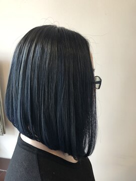 ジェイエルビー(JLB) 【JLB・yuko】ブルーブラックカラー＋前下がりボブ