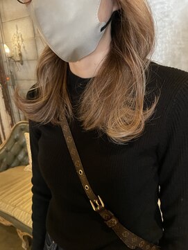 髪質改善と縮毛矯正の専門店 サンティエ(scintiller) ハイライトベージュ