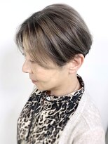 【morio原宿】大人　ハンサムショート　バレイヤージュカラー