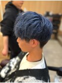 2度楽しめるシルバーブルーカラー