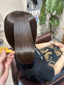 ハツメイ 川崎西口店(HATSUMEI) 手触り抜群☆艶髪ストレート